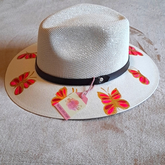 Hat - Picture 2 of 3